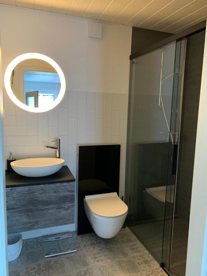 La Maisonnette Travers Luaran gambar
